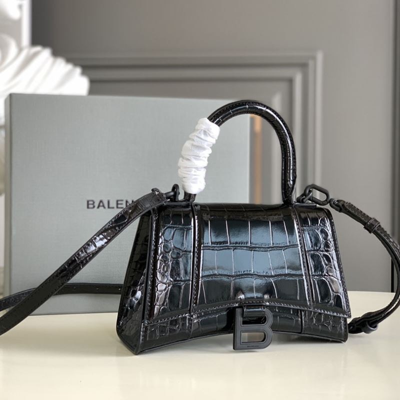 Ba*len*cia*ga hourglass bags